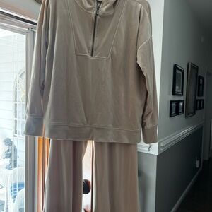 2 Piece Matching Velour Loungewear